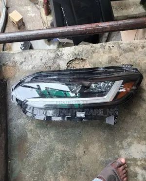 Headlight 2024 Honda HRV