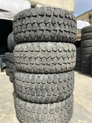 First Grade 33x12.50R20 Set