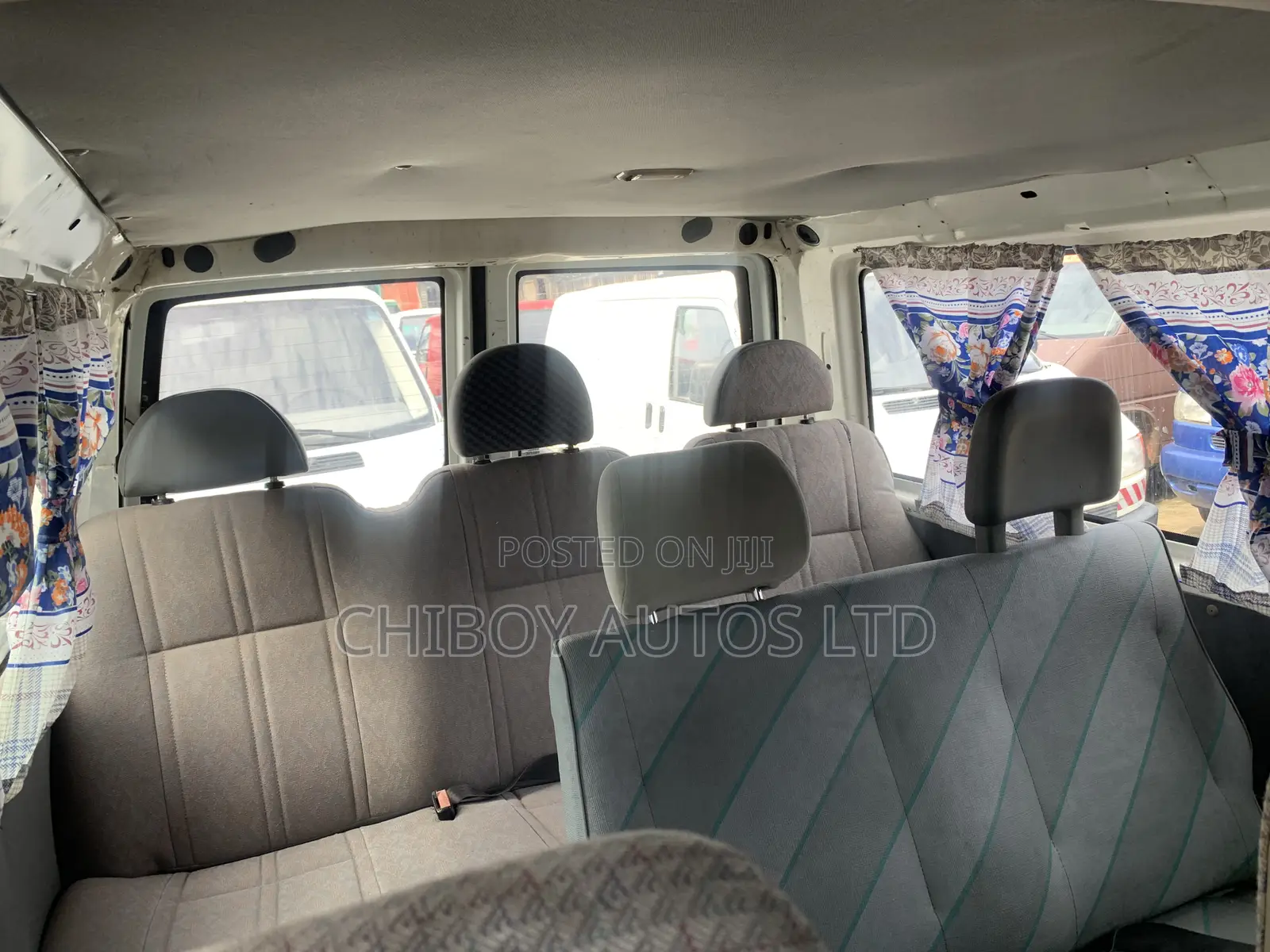 Volkswagen Transporter 2003 White