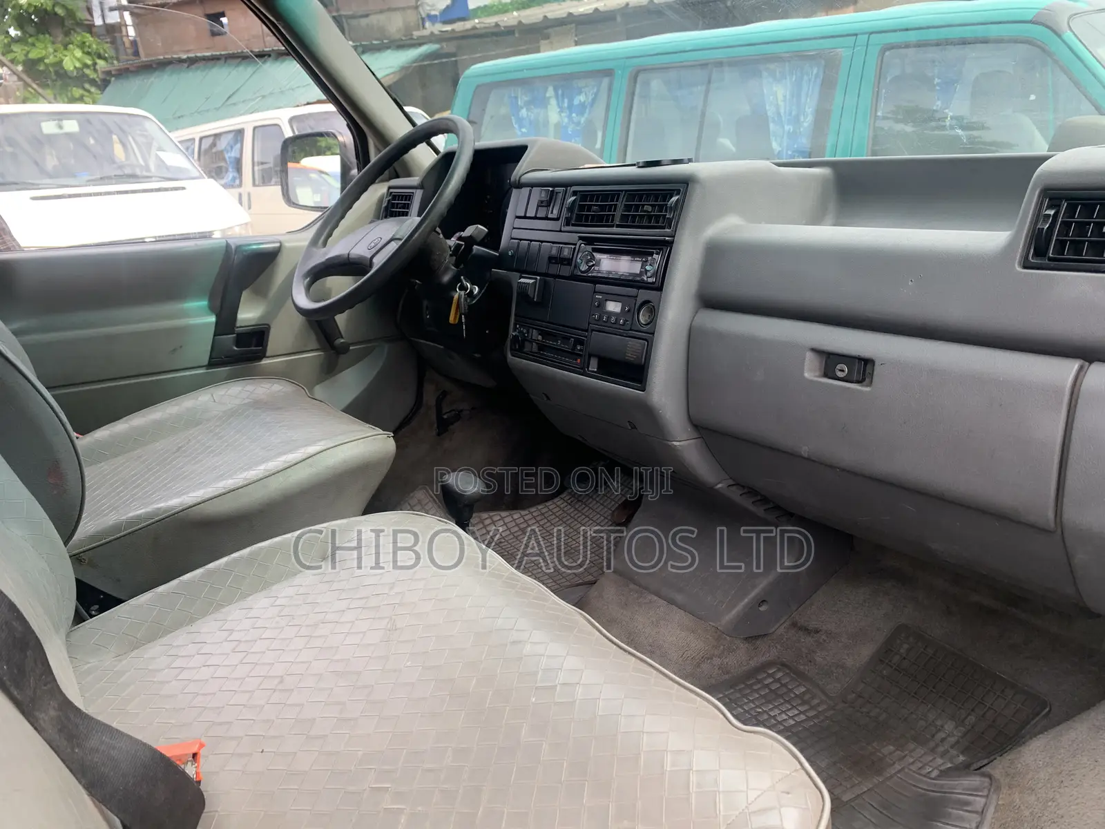 Volkswagen Transporter 2003 White