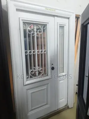 Entrance/Ente Room Door