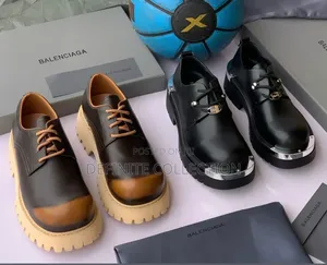 BALENCIAGA High Shoe