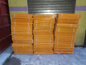 Protective Birds Crates.