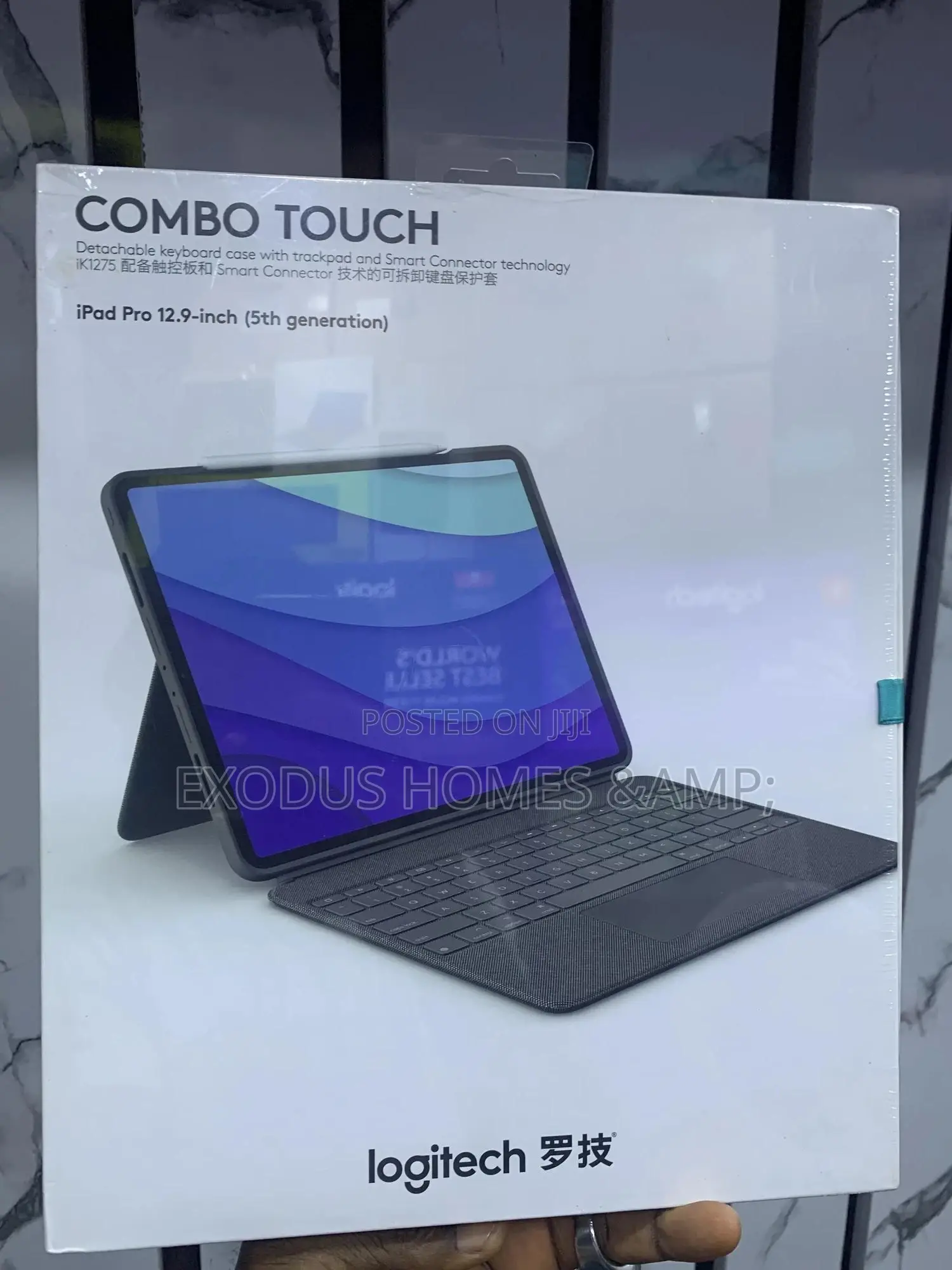 Logitech Combo Touch