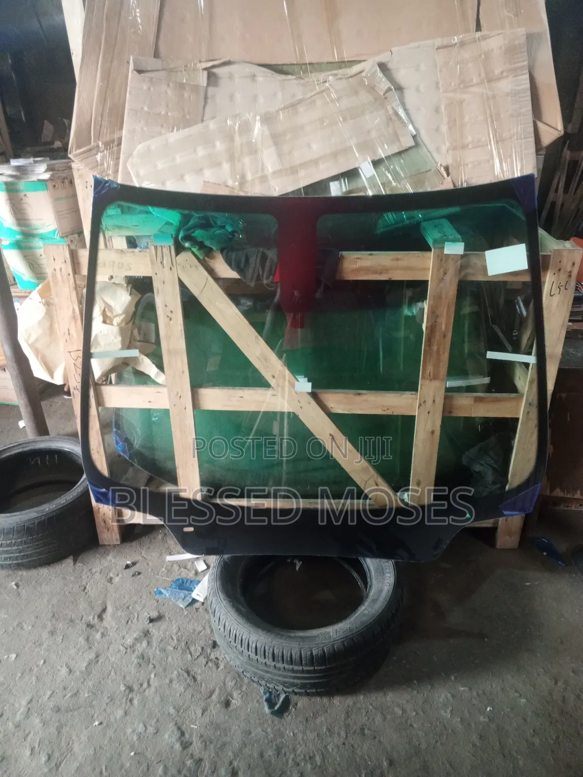 Pevgoet 307 Front Windscreen
