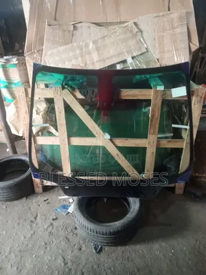 Pevgoet 307 Front Windscreen