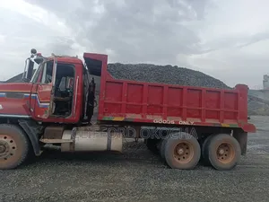 Black Iron Chippings Granite
