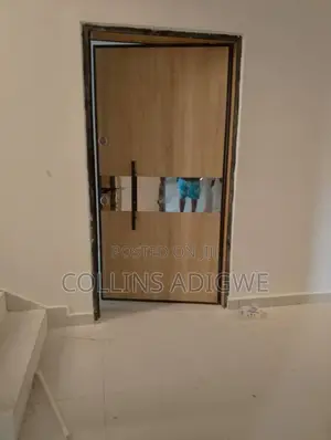 2bdrm Apartment in Ologolo Lekki for sale