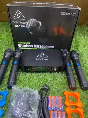 4in1 Wireless Microphone System Behringer Uhf