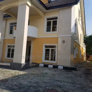 4bdrm Duplex in Chevron, Lekki for rent