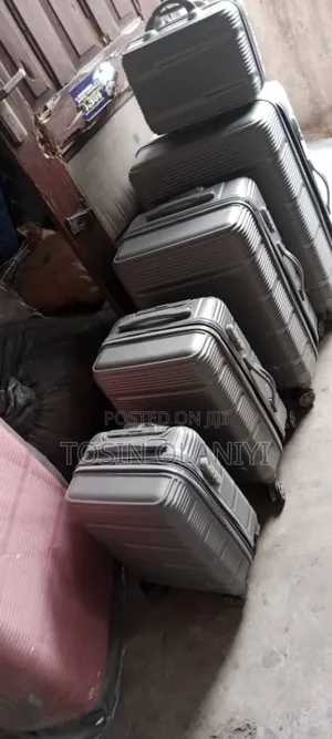 Ash Colour Rubber Luggage Box of 5