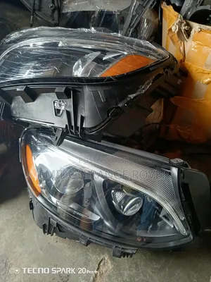 Head Light Benz GLC 2020 Charger
