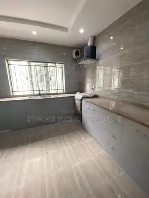 Furnished 3bdrm Block of Flats in Unilag Estate Magodo for rent