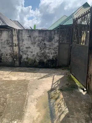 2bdrm Block of Flats in Itu Road, Uyo for sale