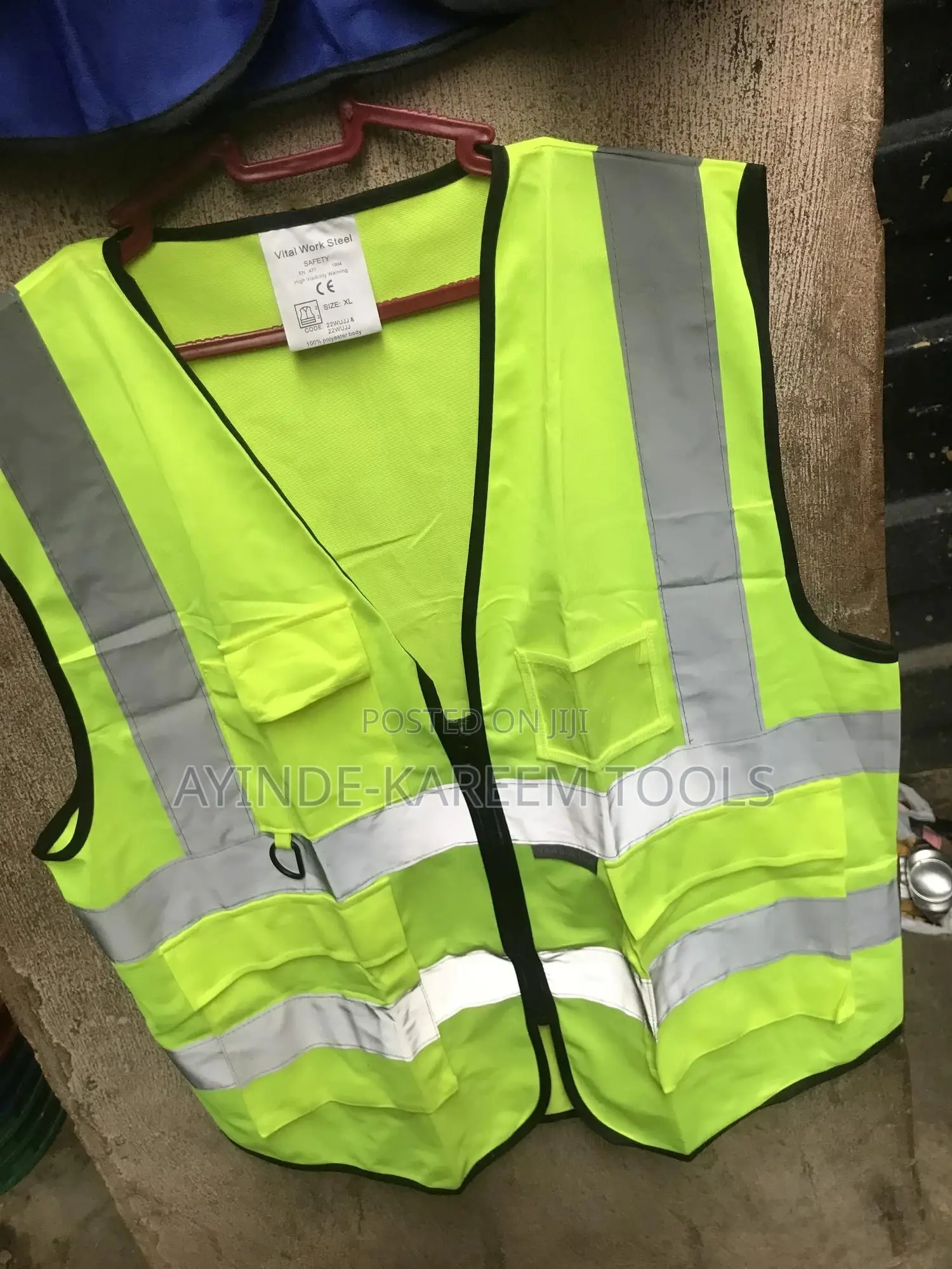 Reflective Jackets With Pockets