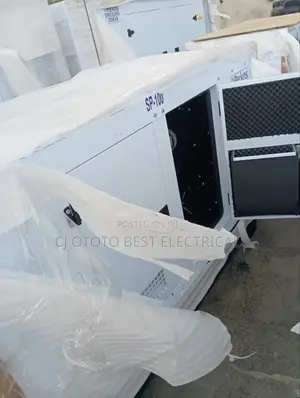 Strong Brand New Engine 100kva Perkins Generator Soundproof.