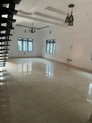 3bdrm Duplex in Eyeli, Agungi for rent