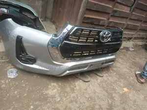 Complete Bumper Hilux 2021 to 2022 Model