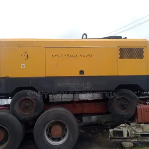 900 CFM Ingersoll Rand Mobile Compressor