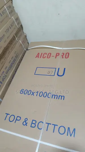 Aico 47u 600x1000mm Networking Rack