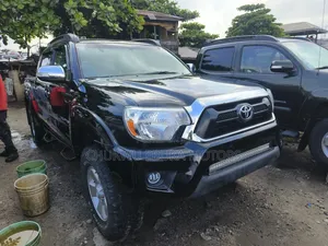 Toyota Tacoma 2015 Black