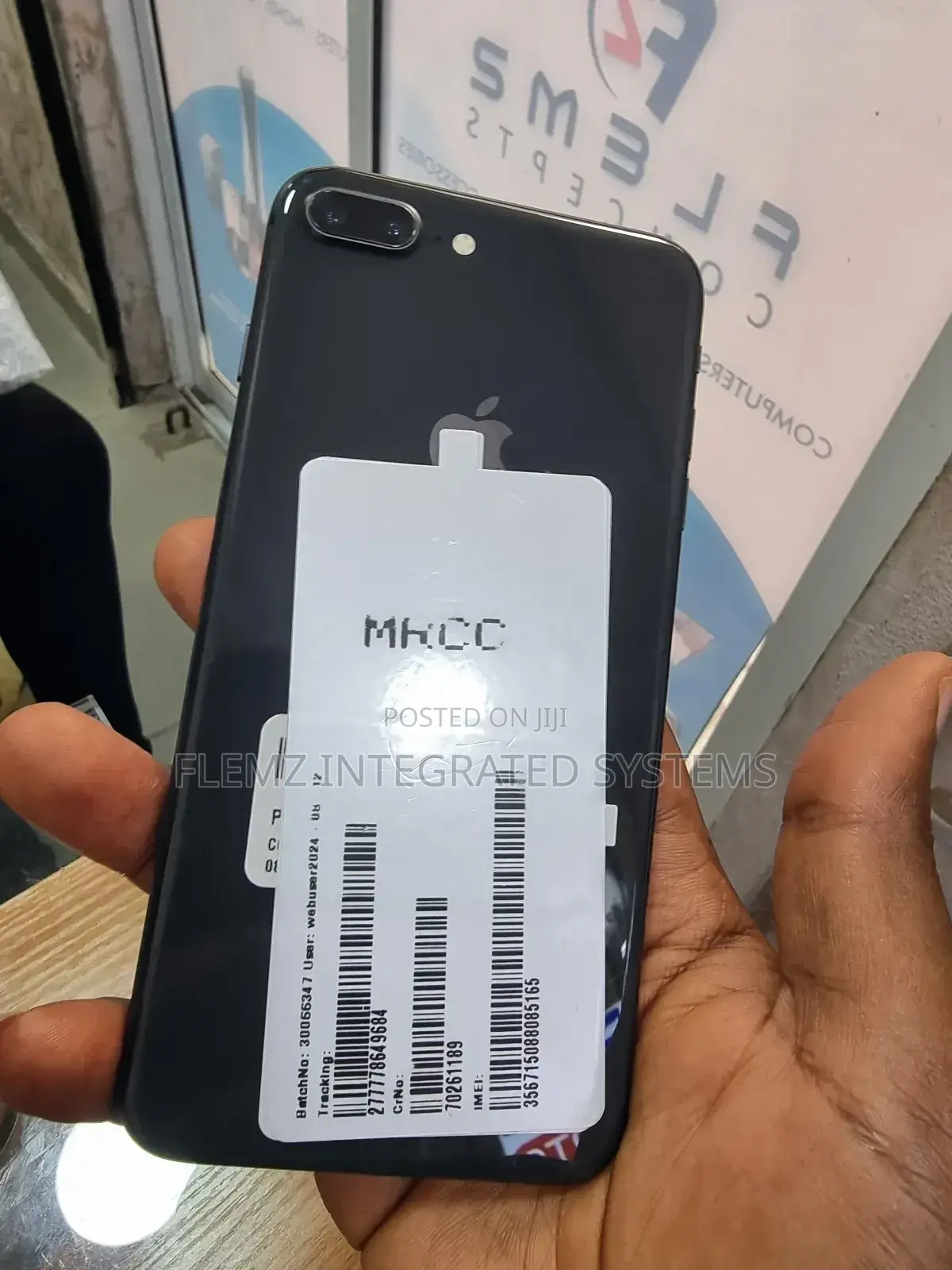 Apple iPhone 8 Plus 64 GB Black