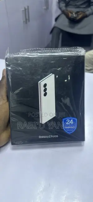New Samsung Galaxy Z Fold6 256 GB Pink