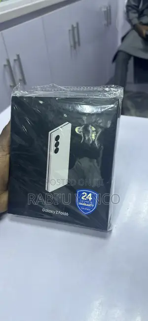 New Samsung Galaxy Z Fold6 256 GB Pink