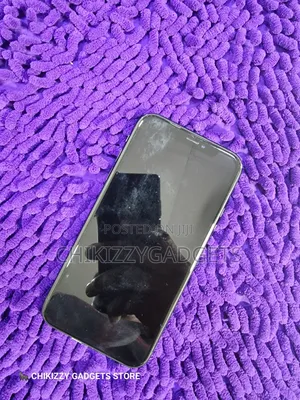 Apple iPhone XR 64 GB Black