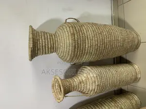 Big Rattan Vase