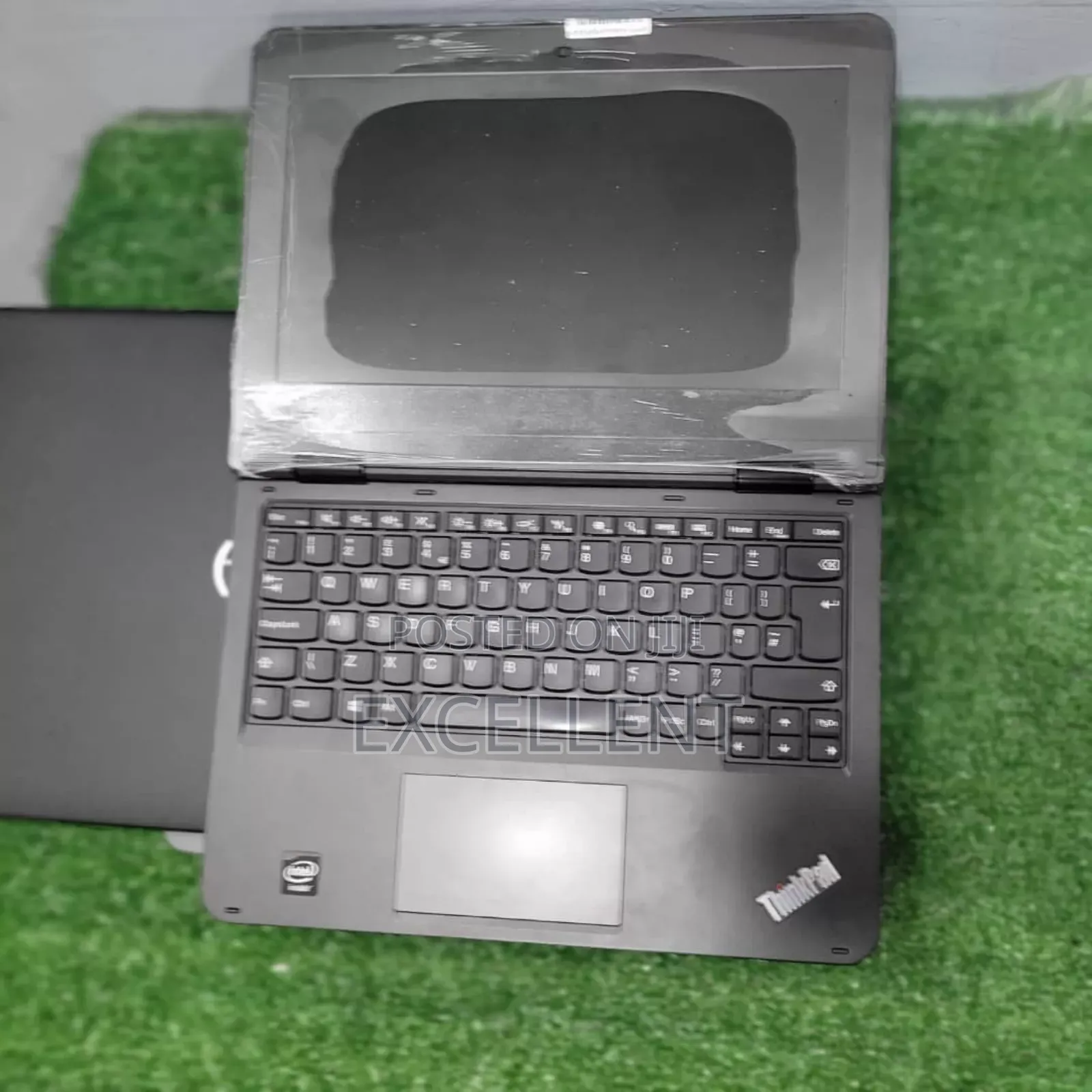 Laptop Lenovo ThinkPad 11e 4GB Intel Celeron SSD 128GB