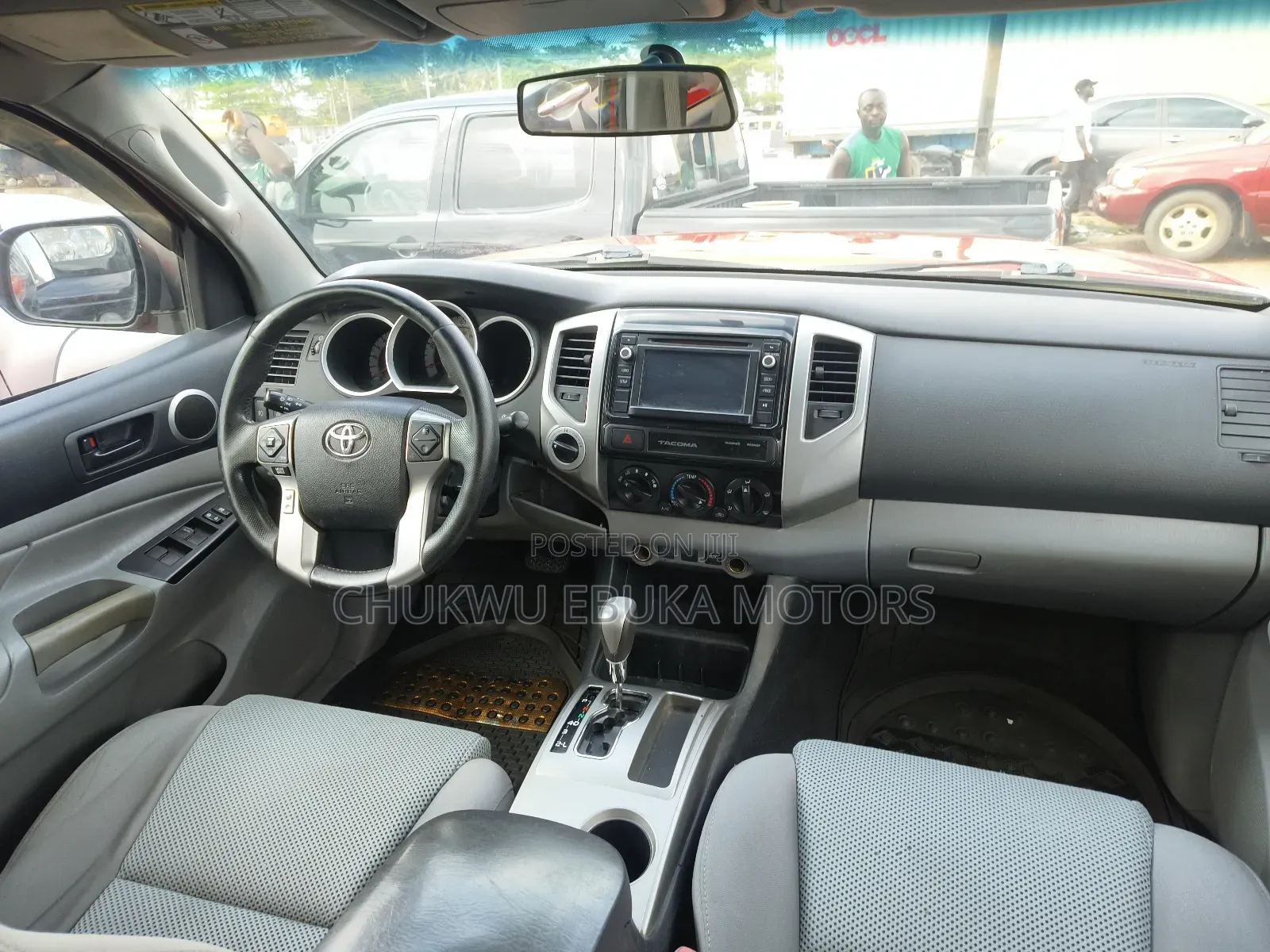 Toyota Tacoma 2015 Red