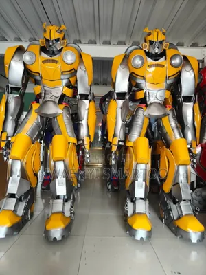 7feet Transformer Robot
