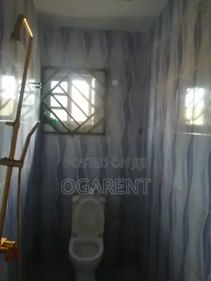 3bdrm Apartment in Sapele Road, Benin City for rent