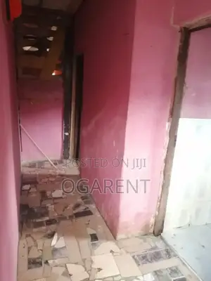 2bdrm Apartment in Sapele Road, Benin City for rent