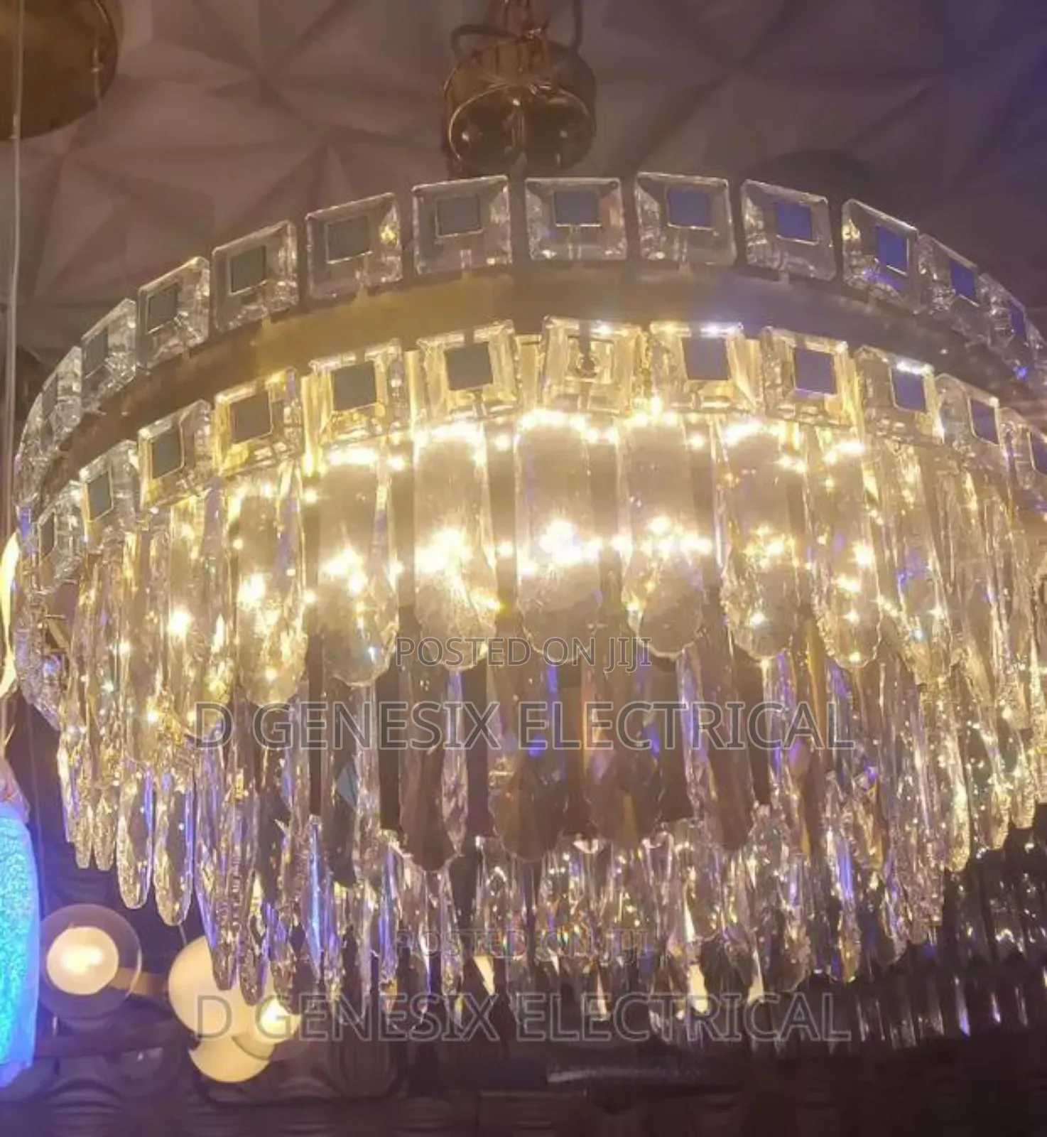 Chandelier Big