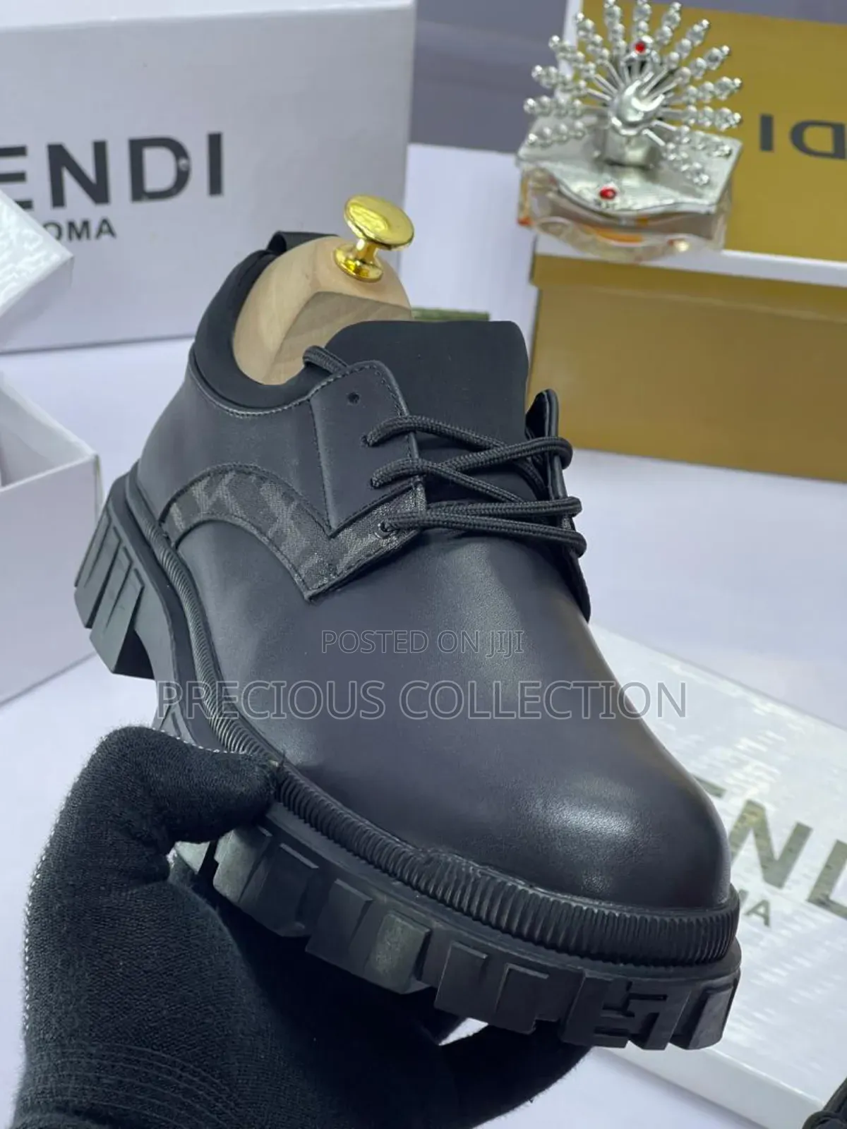 Fendi Leather Lace Up Shoe