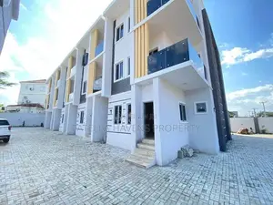 4bdrm Duplex in Life Camp for sale