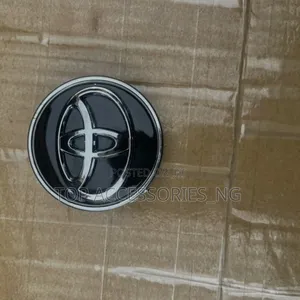 Quality Glass Logo for Toyota Models