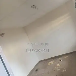 2bdrm Apartment in Etete Off Limit Road, Benin City for rent