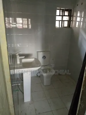 Photo - 1bdrm Block of Flats in New Health Pharmacy for rent