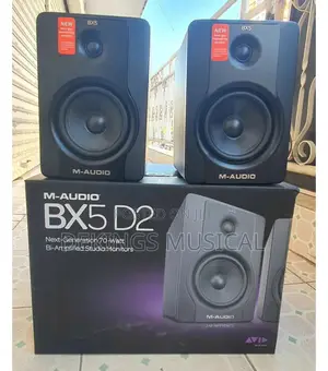 M-Audio BX5 D2 5′′ Powered Studio Monitor Speakers – (Pair)