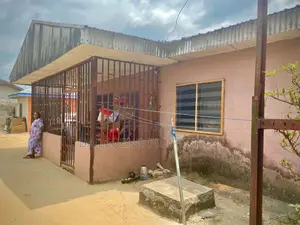 Photo - 8bdrm House in Port-Harcourt for sale