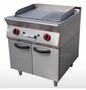 Standing Griddle With Cabinet