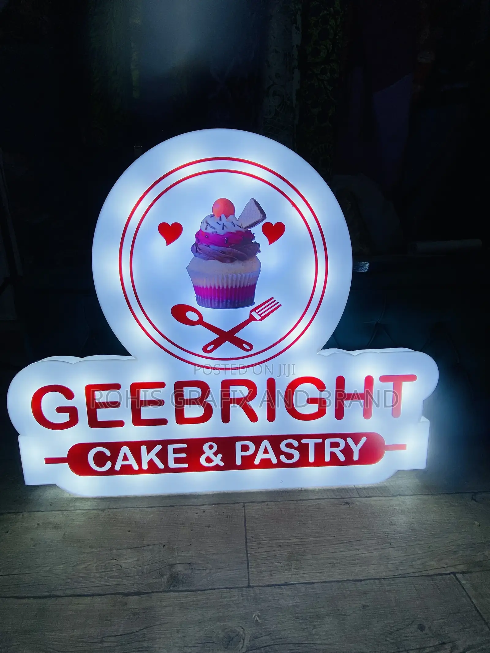 Premium Signage At Affordable Cost