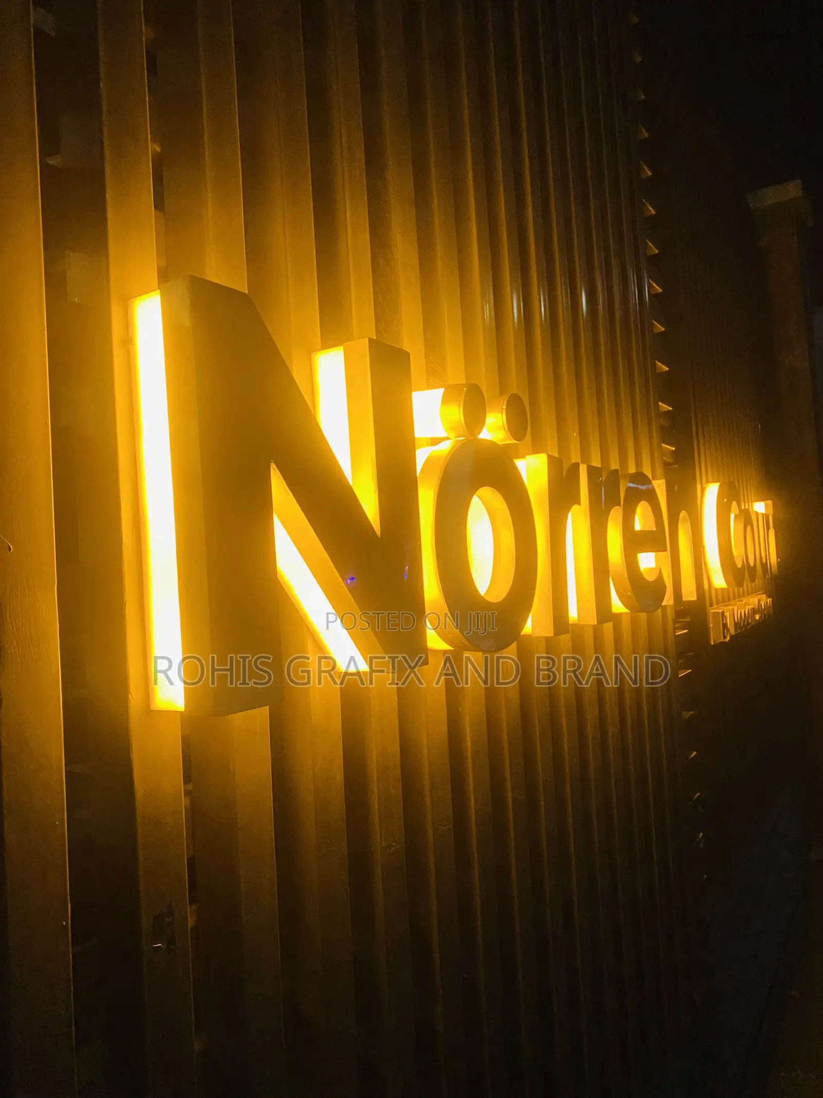 Premium Signage At Affordable Cost