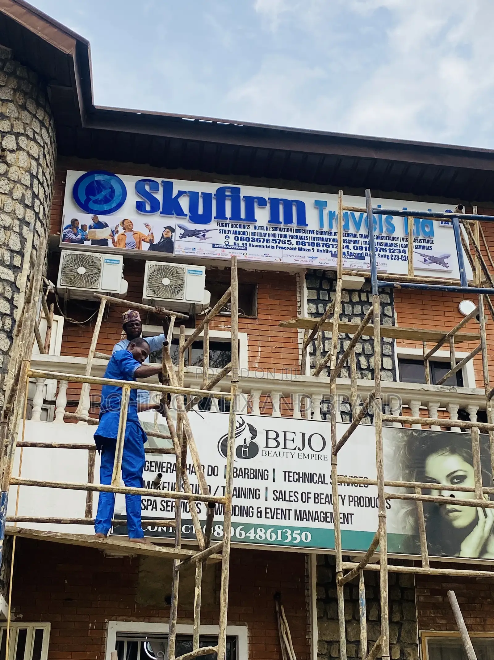 Premium Signage At Affordable Cost