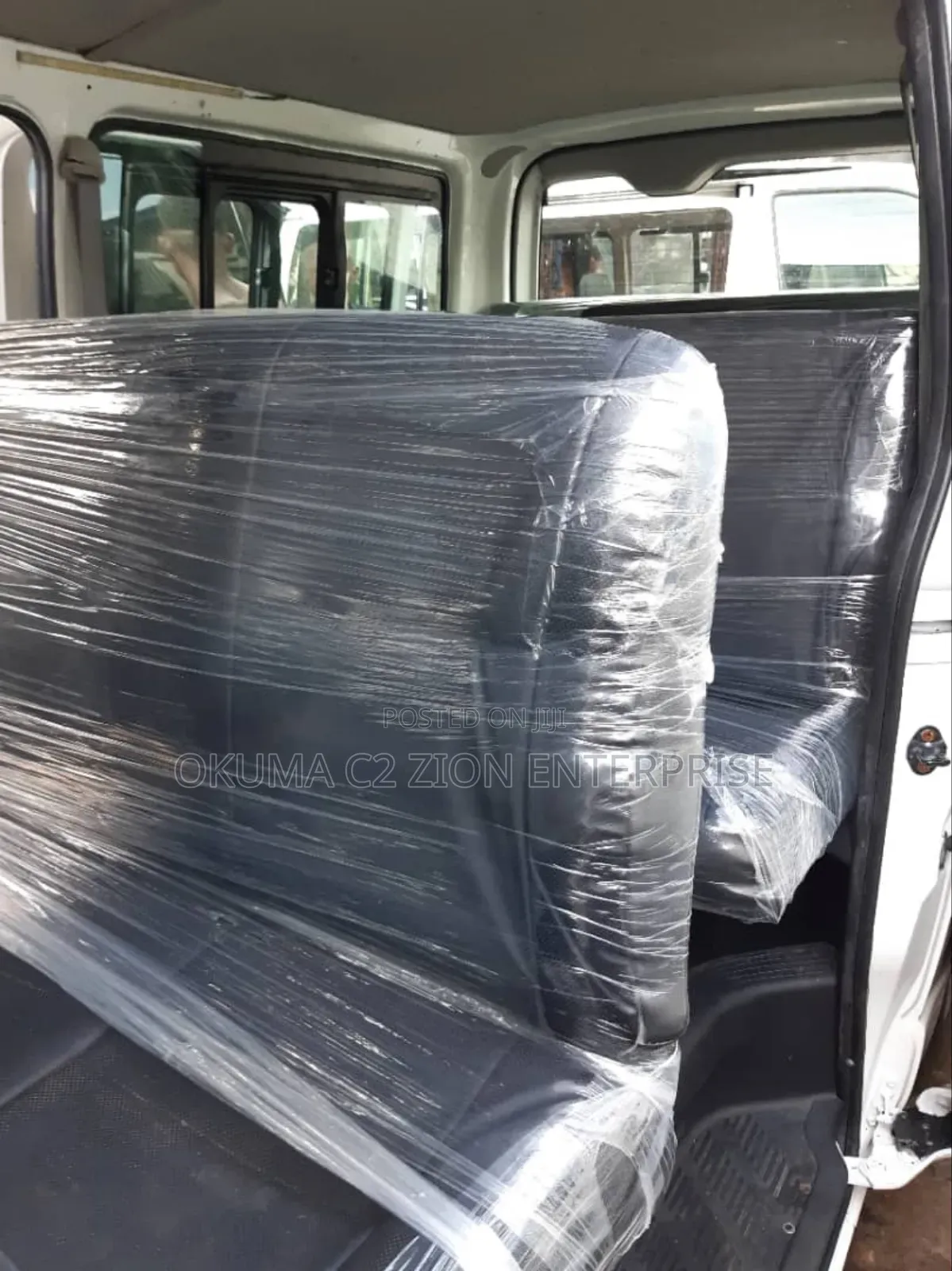 Toyota HiAce 2007 White