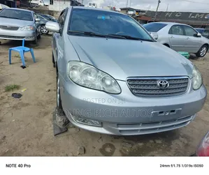 Toyota Corolla 2004 Silver