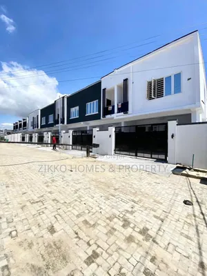 4bdrm Townhouse/Terrace in Ajah for sale